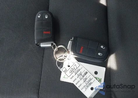 2016 Jeep Grand Cherokee Laredo from USA, damaged, VIN 1C4RJFAGXGC338565